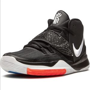 Nike youth Kyrie 6 sz 5